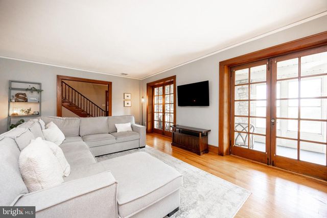 727 W BALTIMORE PIKE, Kennett Square, PA 19348
