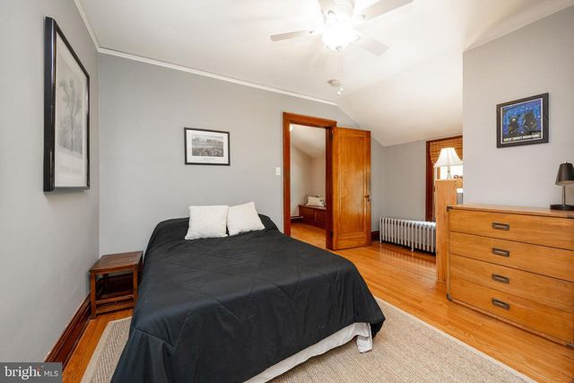 727 W BALTIMORE PIKE, Kennett Square, PA 19348