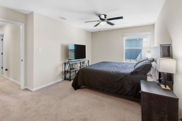 229 Treadwell LN, Kyle, TX 78640