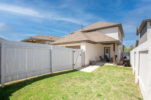 229 Treadwell LN, Kyle, TX 78640