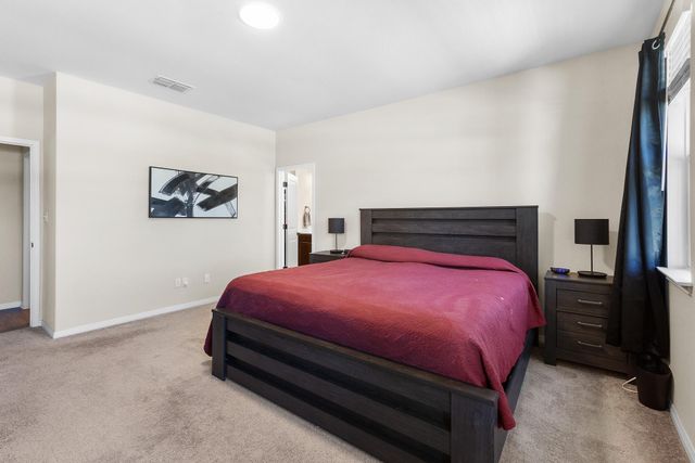 229 Treadwell LN, Kyle, TX 78640