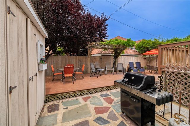 159 W Olive Street, Long Beach, NY 11561