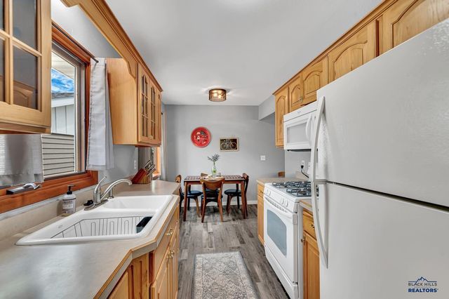 924 E OHIO, Rapid City, SD 57701