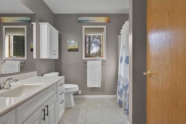 15 Saukdale Trail, Madison, WI 53717