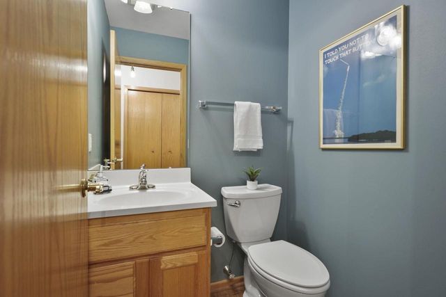 15 Saukdale Trail, Madison, WI 53717