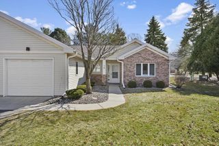 15 Saukdale Trail, Madison, WI 53717