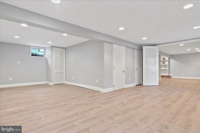 8301 SHARON DR, Frederick, MD 21704