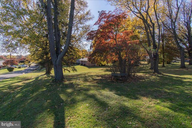 8301 SHARON DR, Frederick, MD 21704