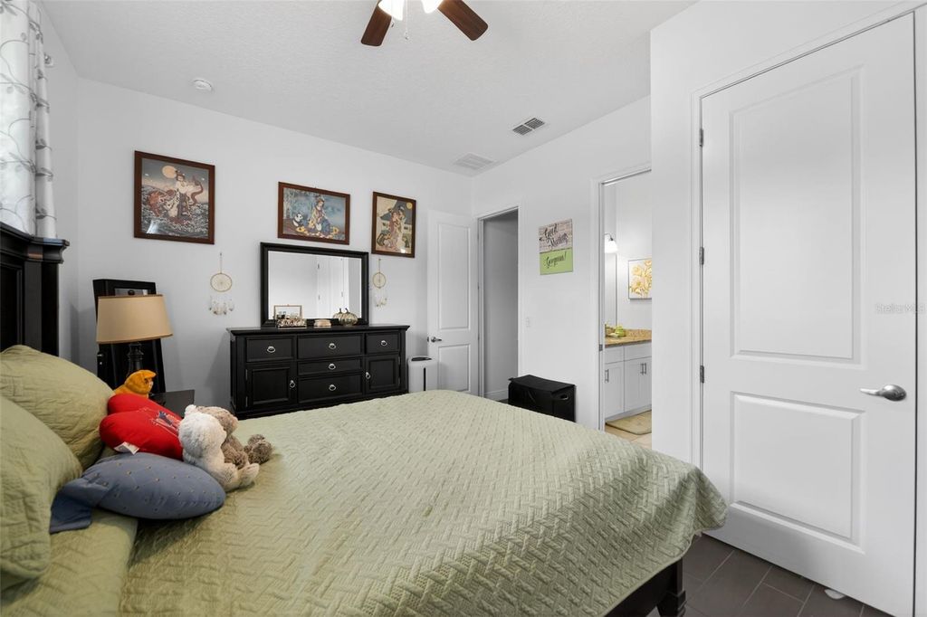 Image 11 of property listing at 4950 PALL MALL STREET E, Kissimmee, FL 34758