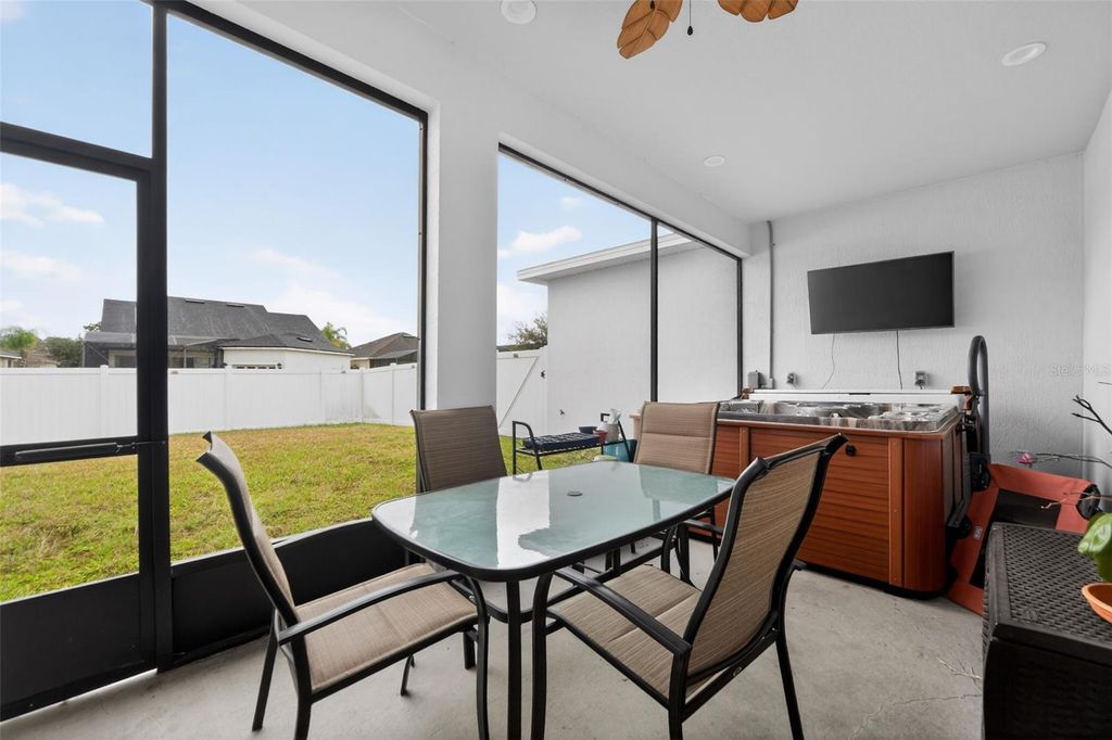 Image 17 of property listing at 4950 PALL MALL STREET E, Kissimmee, FL 34758