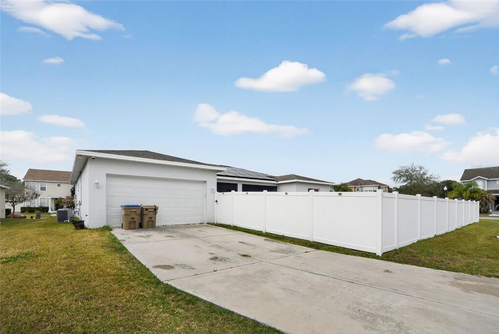 Image 20 of property listing at 4950 PALL MALL STREET E, Kissimmee, FL 34758