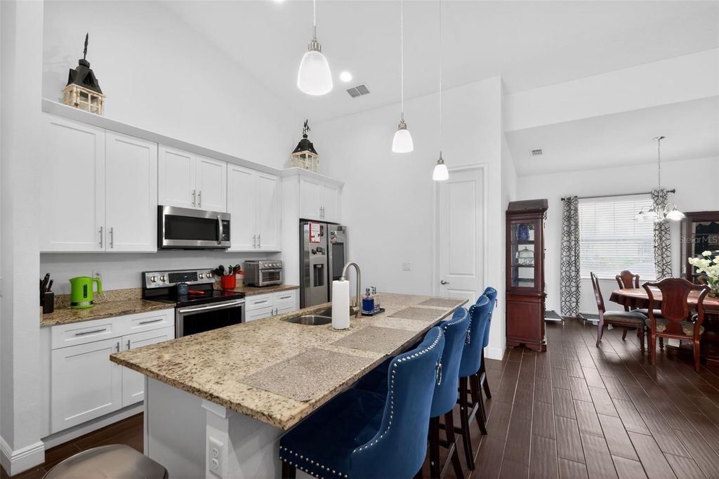 Image 5 of property listing at 4950 PALL MALL STREET E, Kissimmee, FL 34758