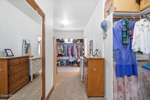 2010 E Grandview Dr, Coeur D'alene, ID 83815