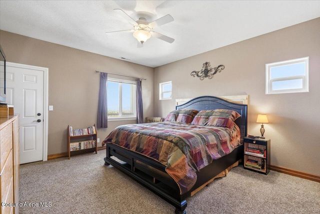 2010 E Grandview Dr, Coeur D'alene, ID 83815
