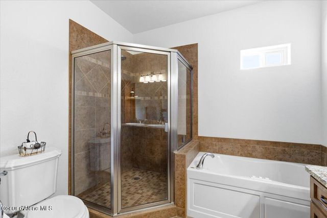 2010 E Grandview Dr, Coeur D'alene, ID 83815