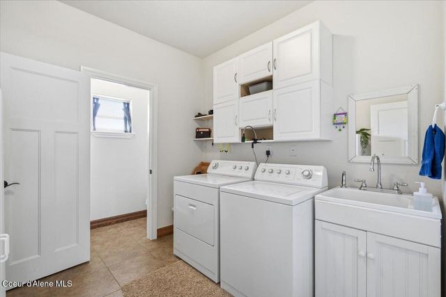 2010 E Grandview Dr, Coeur D'alene, ID 83815