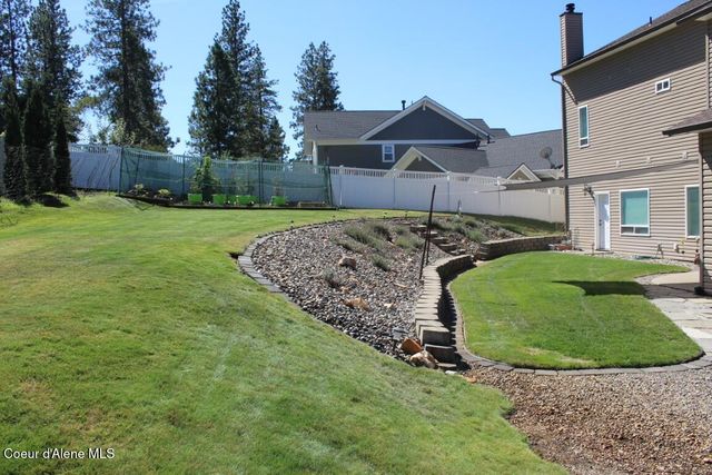 2010 E Grandview Dr, Coeur D'alene, ID 83815