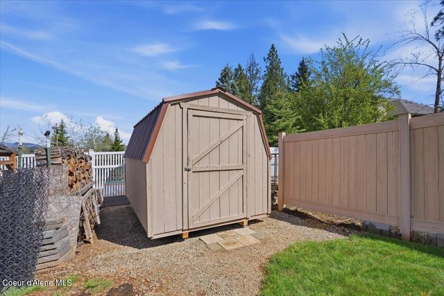 2010 E Grandview Dr, Coeur D'alene, ID 83815