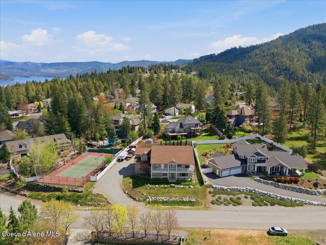 2010 E Grandview Dr, Coeur D'alene, ID 83815