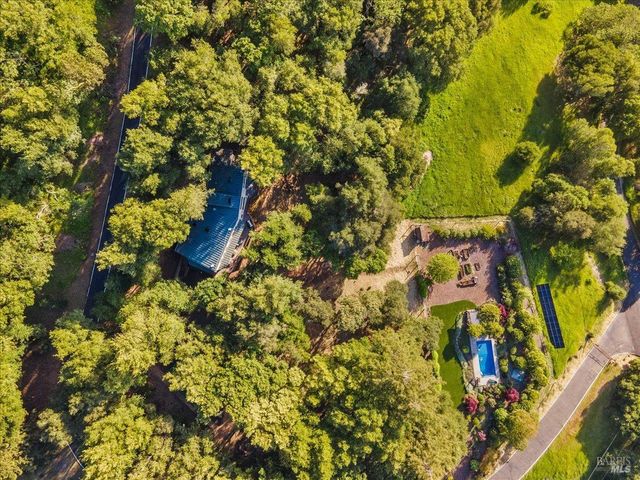 100 Zachary Ln, Santa Rosa, CA 95404