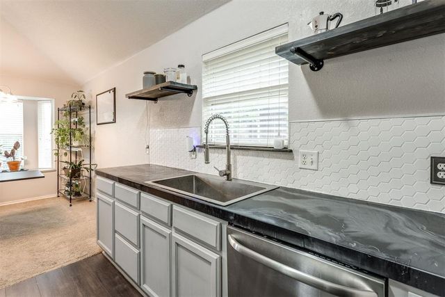 4101 Madison Avenue, Moore, OK 73160