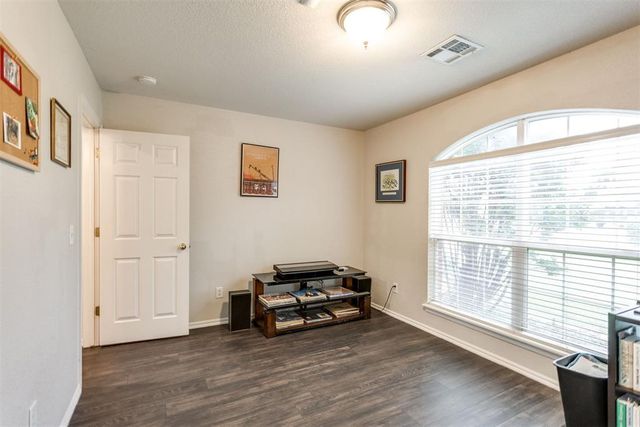 4101 Madison Avenue, Moore, OK 73160