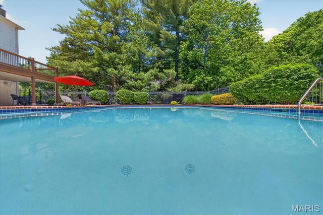 1868 Newburyport Road, Chesterfield, MO 63005