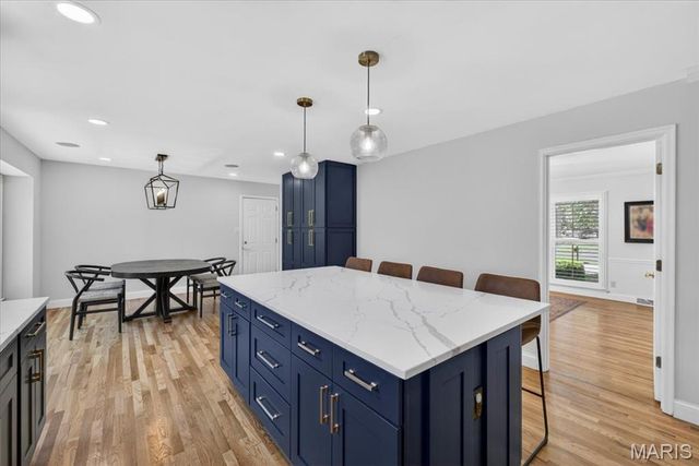 1868 Newburyport Road, Chesterfield, MO 63005