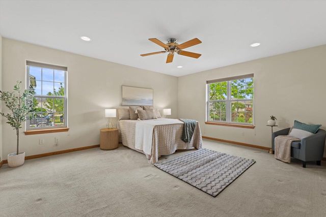1345 Bluebird DRIVE, Oconomowoc, WI 53066