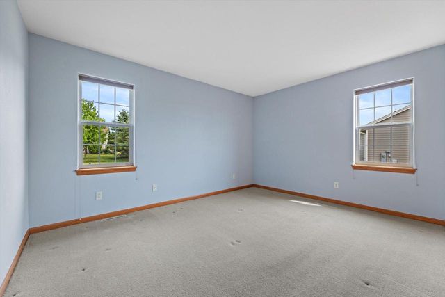 1345 Bluebird DRIVE, Oconomowoc, WI 53066