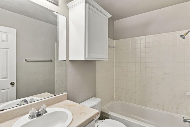 1830 Wallin LOOP, Round Rock, TX 78664