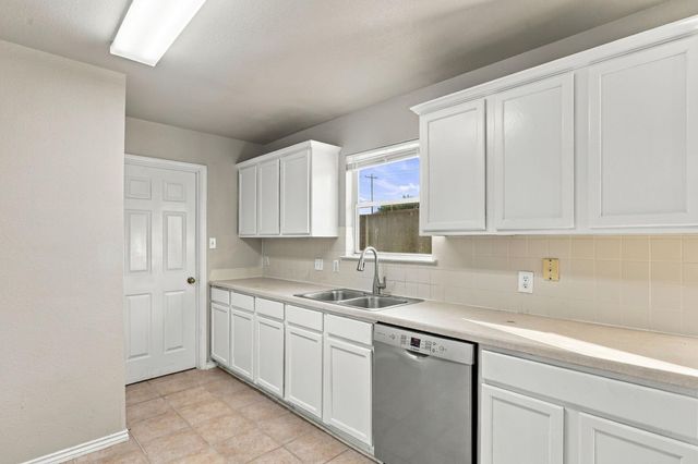 1830 Wallin LOOP, Round Rock, TX 78664