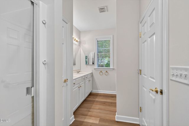 431 Sawgrass Hill Court, Cary, NC 27519