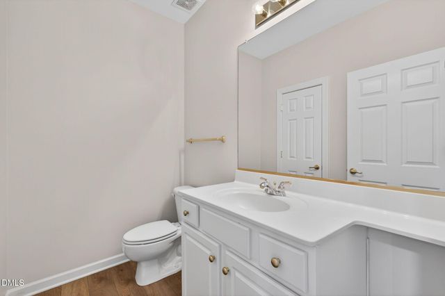 431 Sawgrass Hill Court, Cary, NC 27519