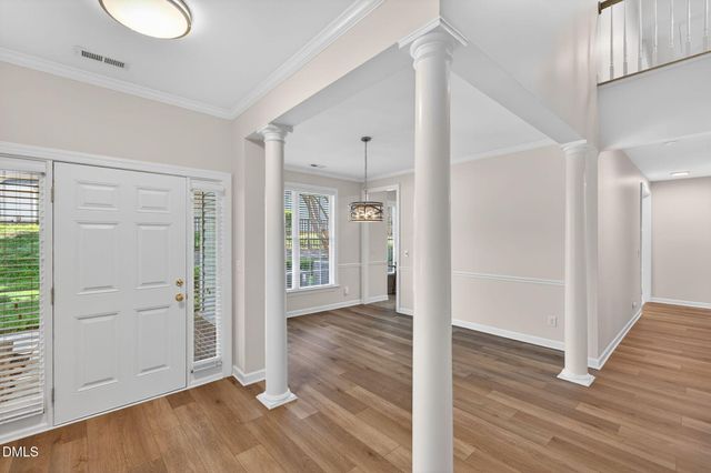 431 Sawgrass Hill Court, Cary, NC 27519