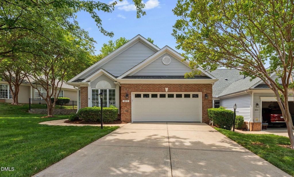 431 Sawgrass Hill Court, Cary, NC 27519