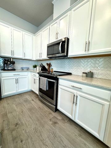 2317 LINDSTROM STREET, Sarasota, FL 34237