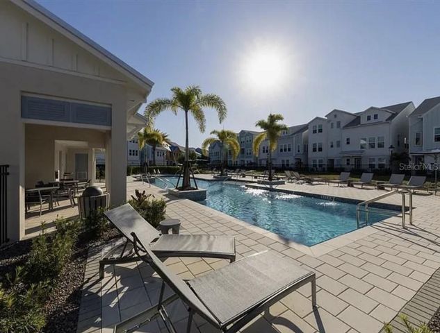 2317 LINDSTROM STREET, Sarasota, FL 34237