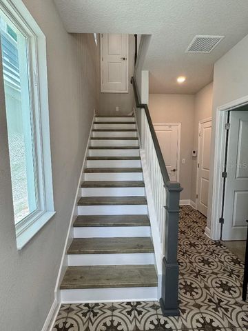 2317 LINDSTROM STREET, Sarasota, FL 34237