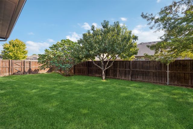 15994 Trail Glen Drive, Frisco, TX 75035