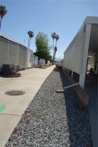 1760 San Benito Drive, Hemet, CA 92545