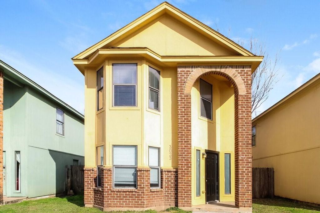3023 La Estancia Lane, Houston, TX 77093