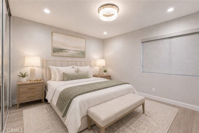 127 W Glaucus Street B, Encinitas, CA 92024