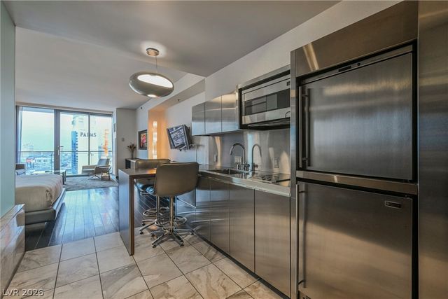 4381 West Flamingo Road 2520, Las Vegas, NV 89103