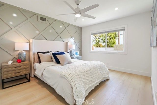 2316 La Linda, Newport Beach, CA 92660