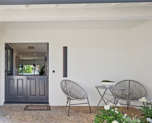 2316 La Linda, Newport Beach, CA 92660