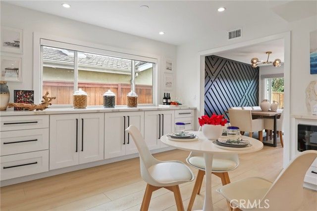 2316 La Linda, Newport Beach, CA 92660