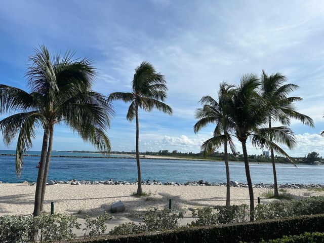 106 Inlet Way, Palm Beach Shores, FL 33404