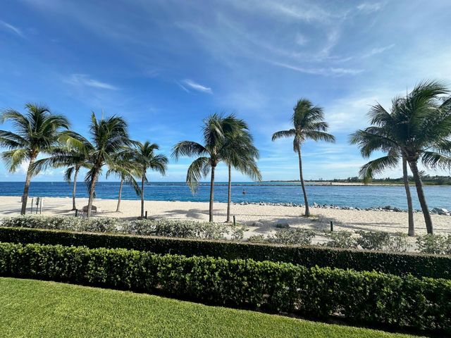 106 Inlet Way, Palm Beach Shores, FL 33404