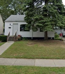 1029 E Woodruff Avenue, Hazel Park, MI 48030